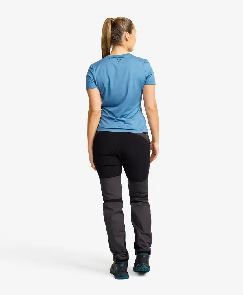 Mission Logo T-shirt Women