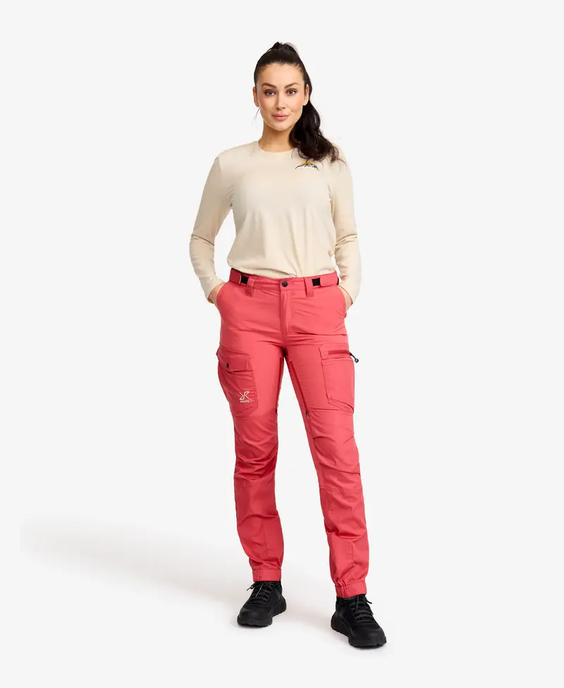 Rambler Lightweight Pro Trousers Women Holly Berry