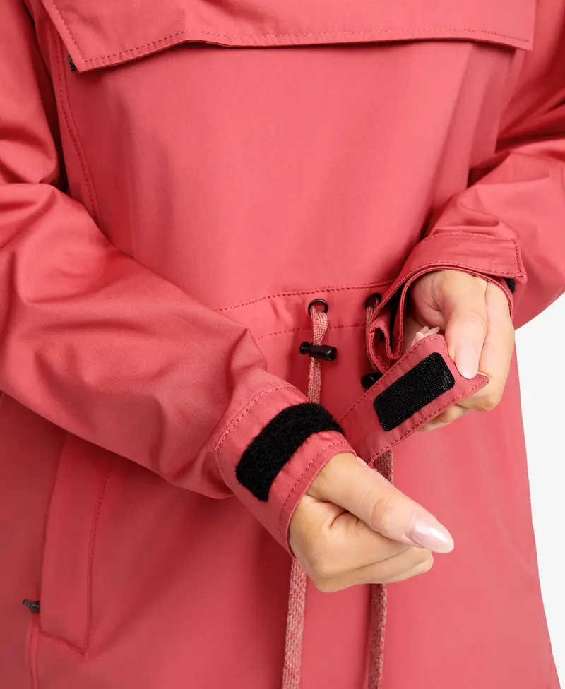 Rambler Lightweight Anorak Women Holly Berry