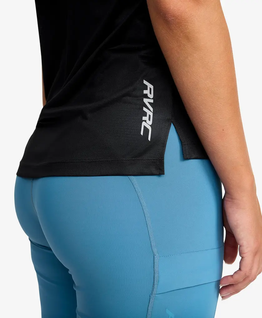 Intensity Light Crew Neck T-shirt Women