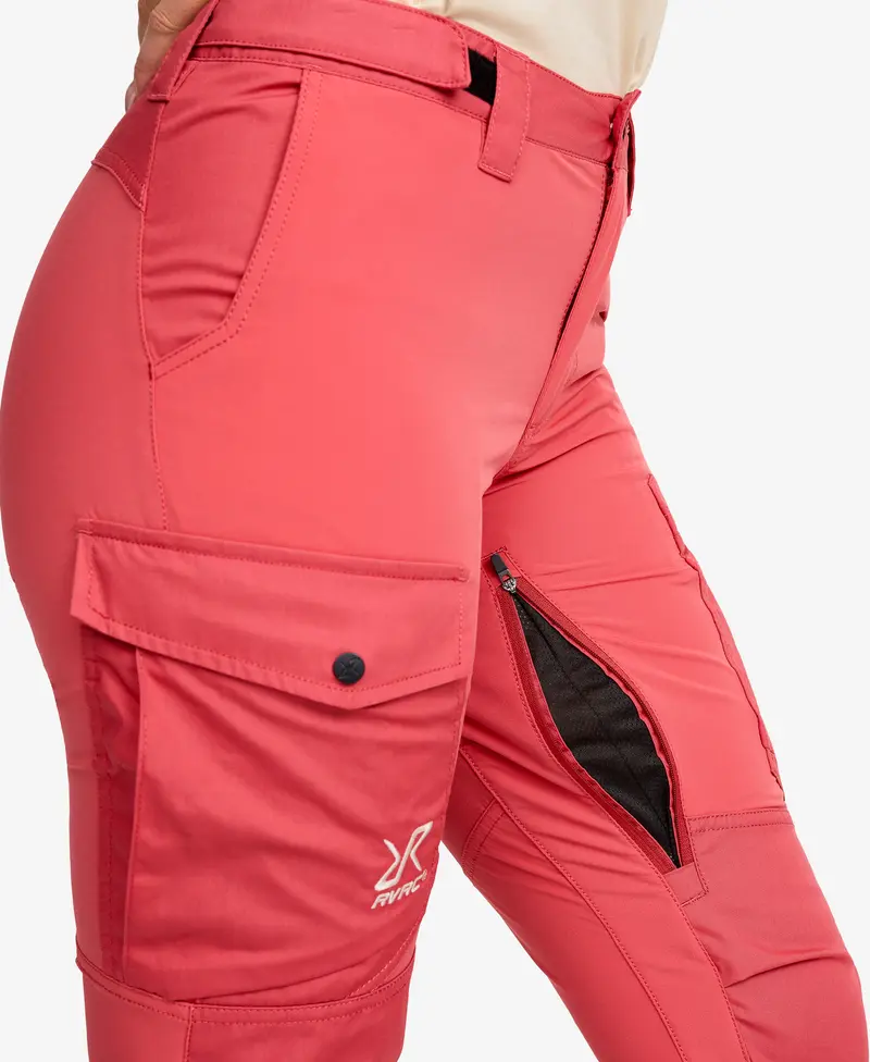 Rambler Lightweight Pro Trousers Women Holly Berry