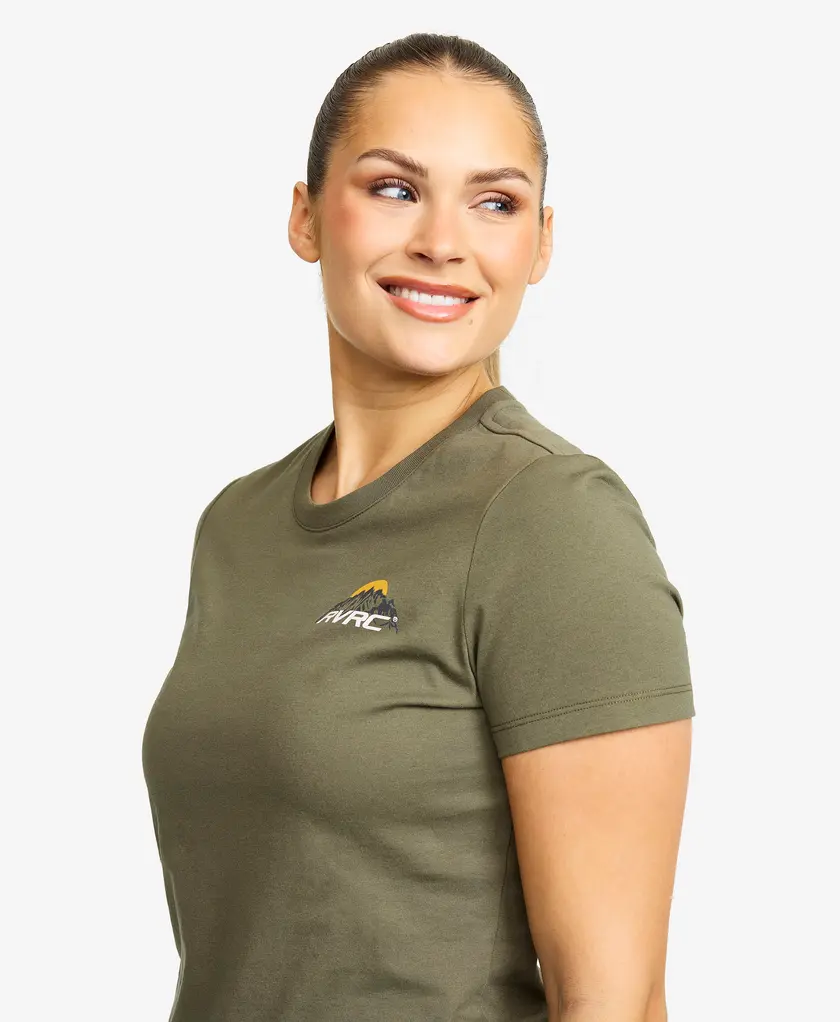 Easy Mountain Slim Fit T-shirt Women