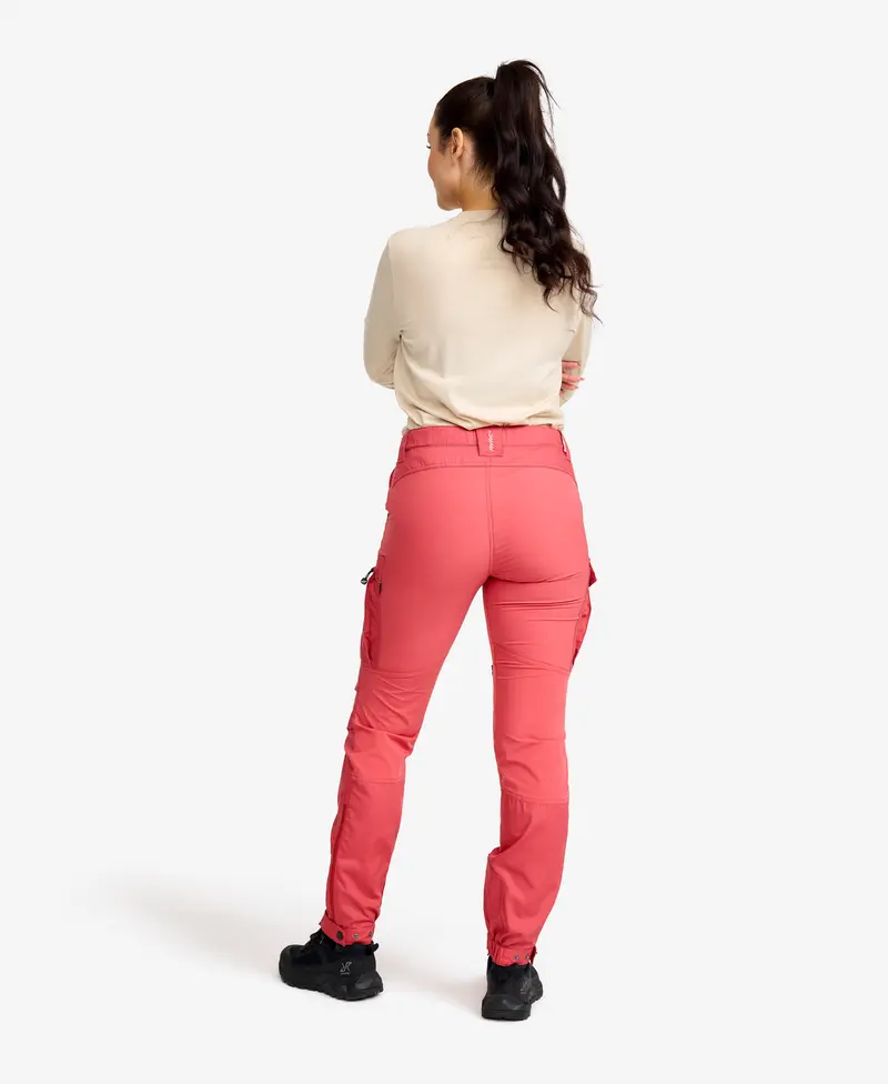 Rambler Lightweight Pro Trousers Women Holly Berry