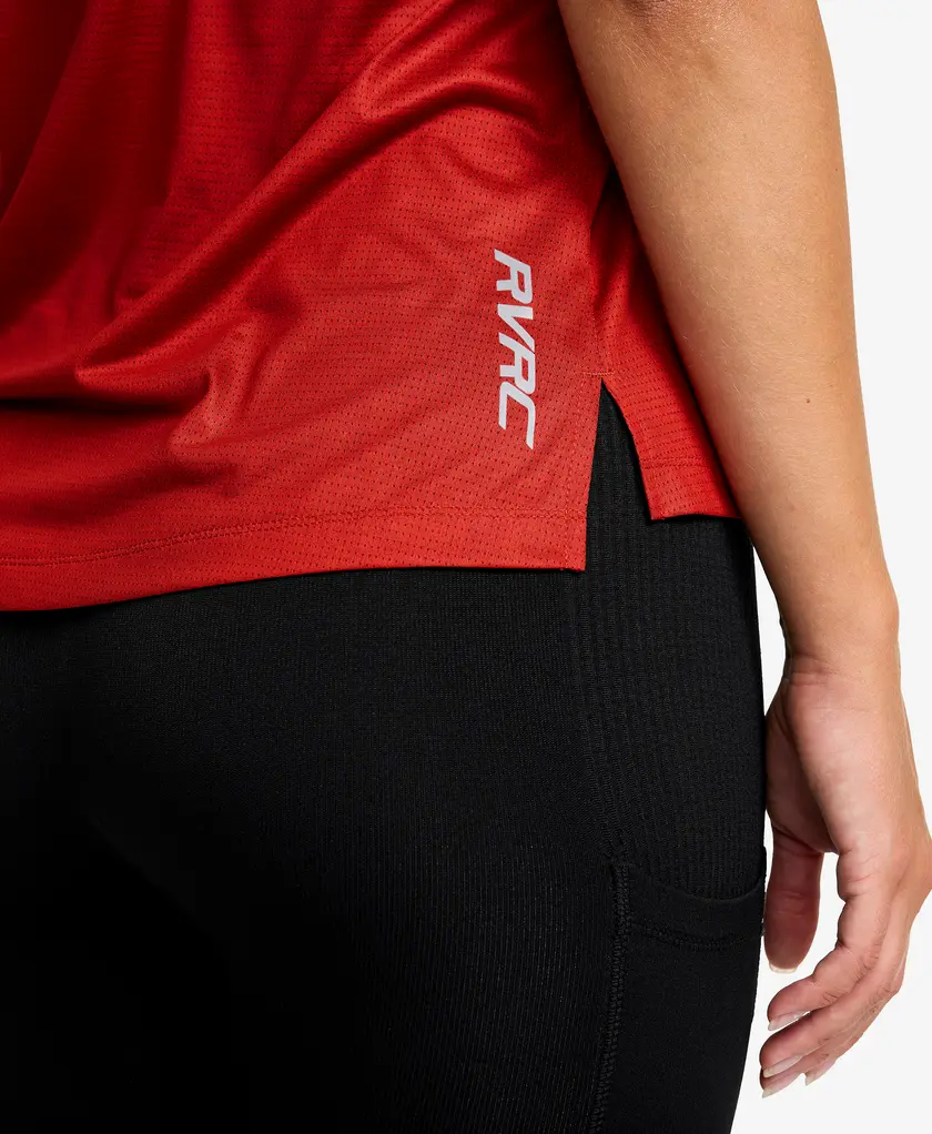 Intensity Light Crew Neck T-shirt Women