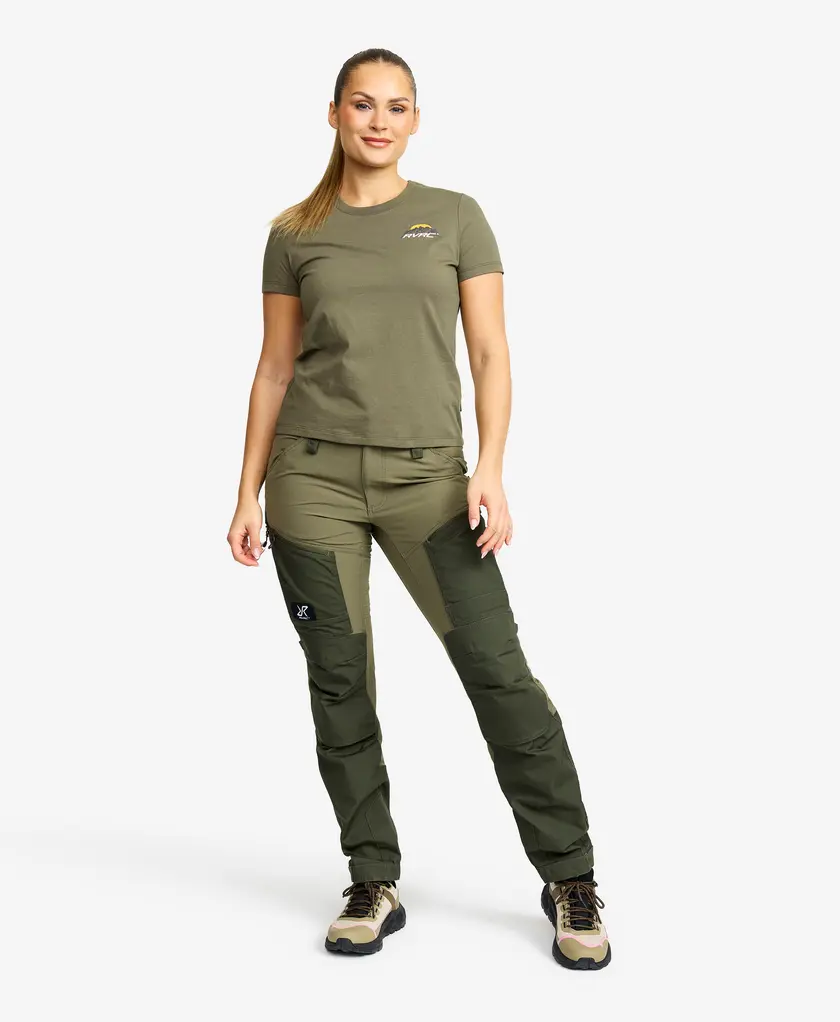 Easy Mountain Slim Fit T-shirt Women